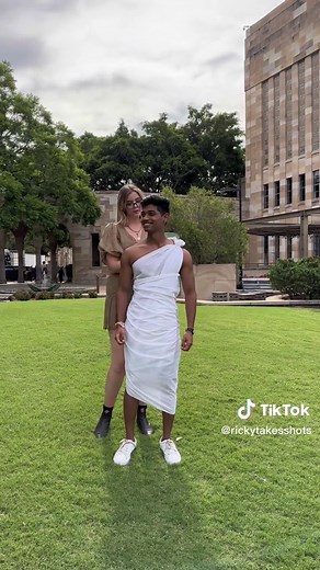 How to Tie a Toga in 30 Seconds | Easy Sheet Toga Tutorial