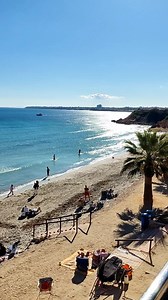 ☀️🏙️🌴🌊 Playa Punta Prima beach. Febrero/ February. Orihuela Costa 🇪🇸 #travel #walk #travelvlog #spain #myspain #españa #miespaña #turismo #tourism #torrevieja #puntaprima #walk #paseo #orihuelacosta | Channel "My Spain" - Travels in Spain and beyond for the Whole Family