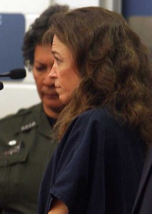 Lawyer: Astronaut wasn’t wearing diaper