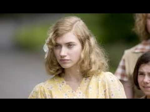 Cracks | In-depth Movie Review & Insights | Molly Smith, Esteban Arguello