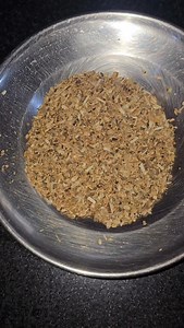 Tukhm-e-Kasni ya kasneel seeds. Benefits and uses. #link of blog https://wp.me/p2vgwE-P9 | Javaid Speaks