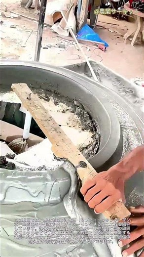 手作業で仕上げる地方の浄化槽マンホールの密閉処理：地下浄化槽を密閉する驚異の職人技