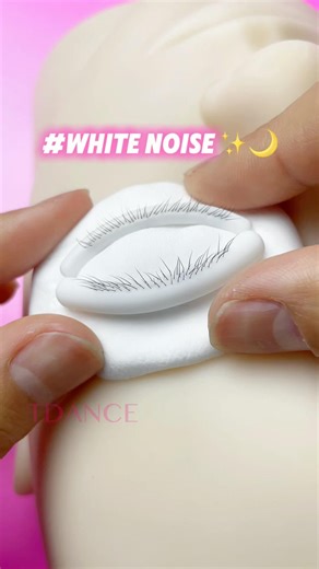 NEW ARRIVAL ALERT💖--Simulated eyelash extension practice module✨