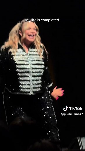 Discover Trisha Paytas' Griddy Dance Performance