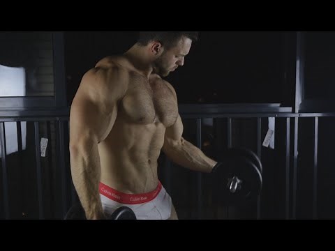 FLEXING SHOW With Handsome Professional Bodybuilder - Sergey Frost | Huge Aesthetic Muscles