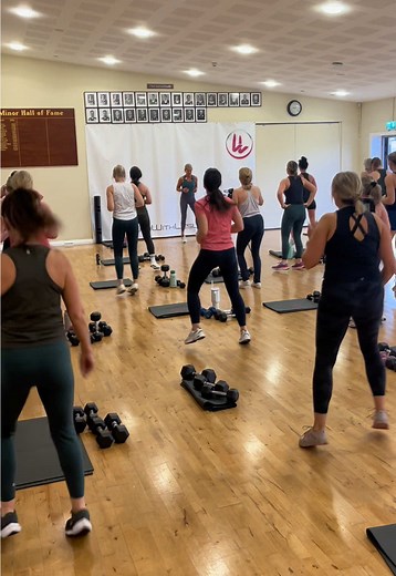 Join the Lean With Lesley Community for Support