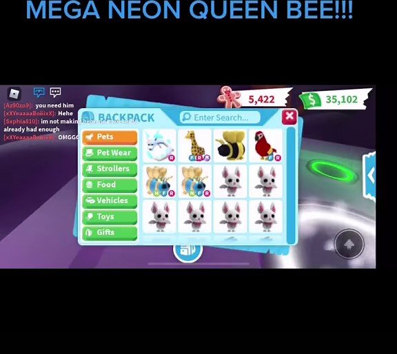 Mega Neon Queen Bee in Adopt Me!