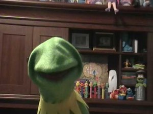MY KERMIT REPLICAS AND TALK ON HOW KERMITS VOICE IS