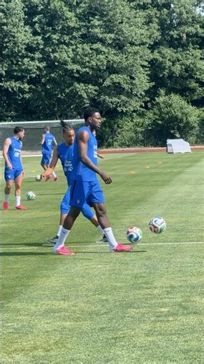 Alors, vous avez réussi à suivre le ballon ? ⚽️👀