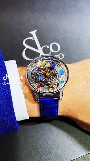 The Astronomia Solar Planets Jewelry makes for a beautifully artistic, highly refined and fully mechanical recreation of our solar system #jacobandco #watches #luxury #solarsystem