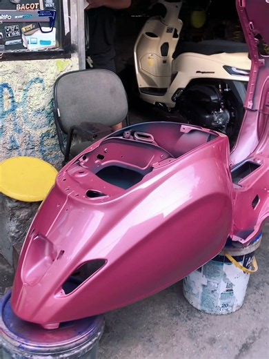 Repaint Vespa 1,5 Murah — Vespa Pink Custom