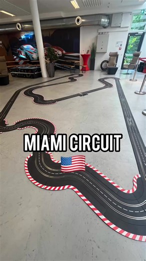 🌇🏁 Miami Circuit! Neon nights. Tight corners. No second chances. 🌴🏎️ This Miami-style custom circuit is built for brave overtakes and late-braking battles. Start designing your championship course today,: https://linkly.link/2YzJQ #CarreraRacing #CustomTrack #MiamiRace #SlotCarKings #StreetRacingVibes #RaceFromHome #TrackBattle | Carrera