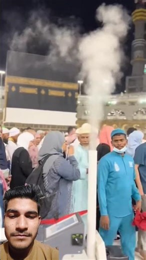 Introducing the "VitaWear SmartBand," a next-generation wearable gadget🎉