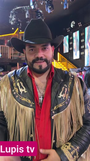 Lupis Vázquez | Banda machos, 35 aniversario | Instagram