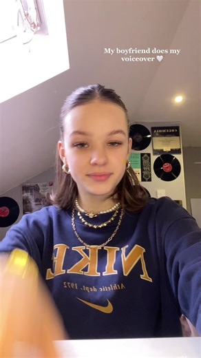 Makeup Tutorial with Tallulah Metcalfe: Boyfriend Does My Voiceover