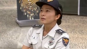 Watch Mrs. Cop Season 1 Episode 3 - Episode 3