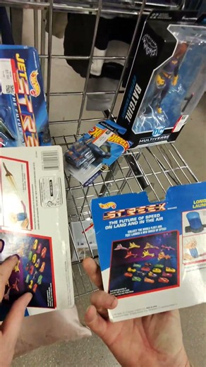 Vintage Hot Wheels are Always a grab#ebayseller #fulltimeseller #thrift #hotwheels #leftsideresale