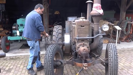 Giant Lanz Bulldog Engine Awakens! 😲🔥 #newrelease #engine #VintageEngines | Muskan sharma