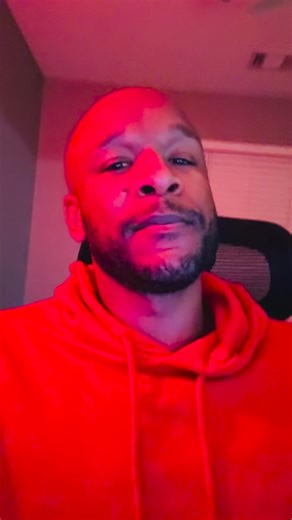 Let’s normalize self love without guilt in 2026. Choosing yourself does not mean you do not care about others. It means you finally care about yourself too. You can love deeply show up fully and still protect your peace. Self love is not selfish. It is necessary. Power in the Pause. Hape Motivation #HapeMotivation #PowerInThePause #SelfLove #ChoosingYourself #PersonalGrowth IntentionalLiving HealingJourney EmotionalWellbeing NewSeason 2026Mindset | Dray Holland