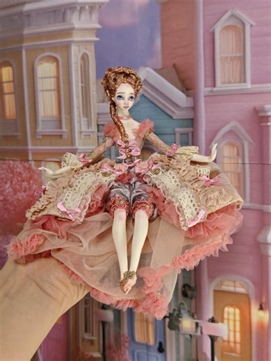 1:12 Scale Doll, Dollhouse Miniatures, Dollhouse Doll, Miniature Doll - Etsy