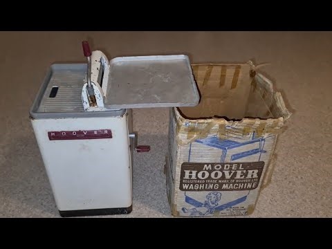 Vintage toy hoover single tub wringer washer 1960s' replica by METTOY full wash