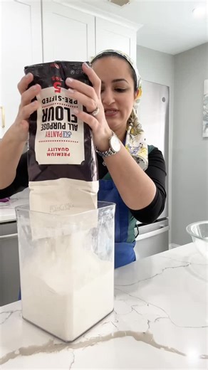 Samsa is a savory pastry with fillings of meat and onions, and is a common food of Central Asia. I was always intimidated making this as most recipes didn’t provide exact measurements. After playing with the recipes a few times I’m confident in sharing it with you. I grew up calling it Gozhgizhge which is Samsa in Bukharian. Hope you enjoy this video tutorial on how to make these easy samsa/ Gozhgizhe/ meat patties. Dough Recipe: 6 Cups of Flour 1/2 Cup of oil 1 Tsp of Salt 1 Egg 1 1/2 Cups of w