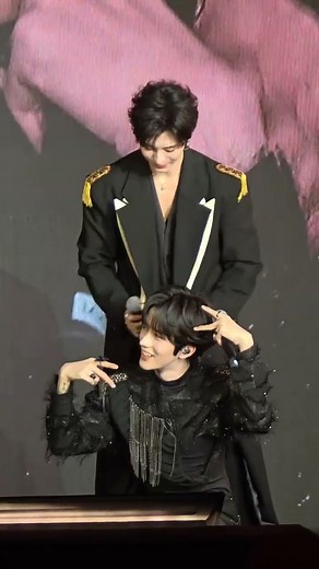 the cutest meow AXing 🌟 #huangxing #qiudingjie #xingqiu