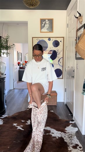 Stylish Ways to Wear Leopard Pants