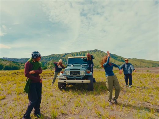 Dance Trends in East Java and Filipino Influences