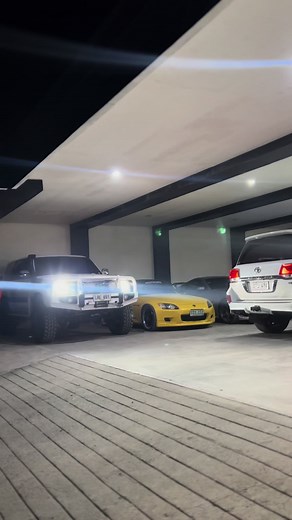 We love our LCs on white #fy #fyp #landcruiser #Lc200 #lc105 #lc90 #lc80 #lc70 #Offroad #4x4