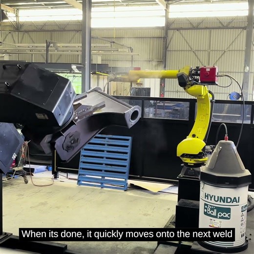 FANUC welding robot tackles big, complex parts | Infinite Robotics #fanuc #fronius #australianmade