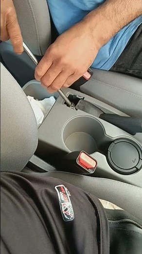 Hyundai hand brake adjustment