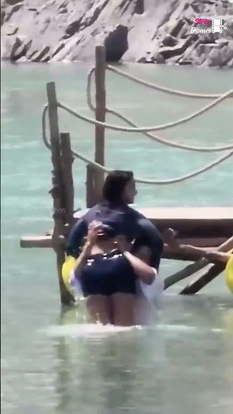 Varun Dhawan And Pooja Hegde In Behind The Scenes Moments!