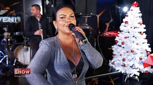 Benita Pula përformon në programin festiv të Fol Shqip Show | folshqip.ch
