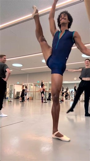 Ballet Class With David Hallberg | Davi Ramos #ballet #danseur #balletdancer #balletclass #barre
