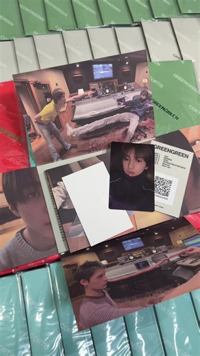 unbox cortis greengreen weverse vers albums with us 🫶 #cortis #greengreen #cortisalbum #kpopalbum #kpopfyp