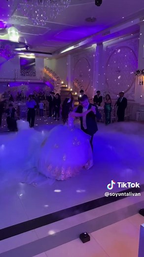 Tiempo de Vals - Chayanne | Baile de 15 con Papa | Música de Vals de 15 Años