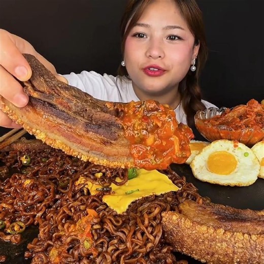 ASMR: FAST FOOD CHALLENGE II #mukbang #asmr #eatingsounds