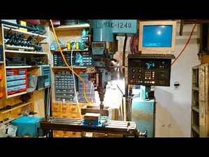 Hurco KM-1 CNC milling machine