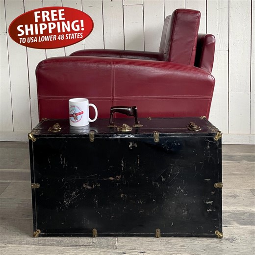 1940s Metal Sided Travel Trunk, Suitcase, Distressed Decor or Prop Luggage - Etsy Australia