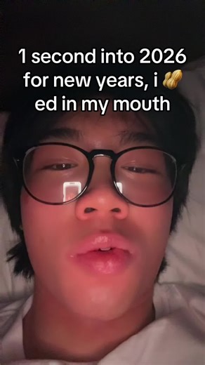 ️thien (@daffyduck527)’s video of new years traditions