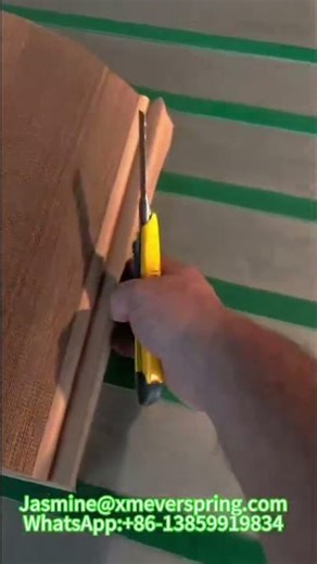 Fanfold paper folding machine