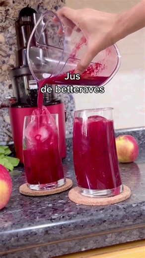 Jus de betterave facile avec l'extracteur