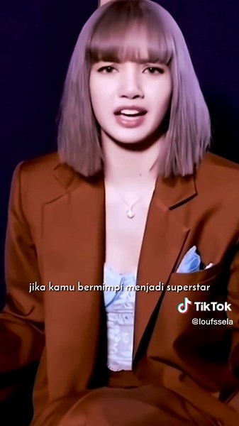 fighting! 💫 #lisa #blackpink