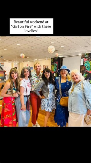 @theturquoiseiris @andieincolor @redouxinteriors @joleybillaartist @diypaintbydebisdesigndiary | Kimberly Conrad Splendid Life Studio