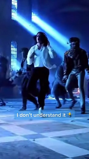 Exploring Michael Jackson's Iconic Dance Choreography
