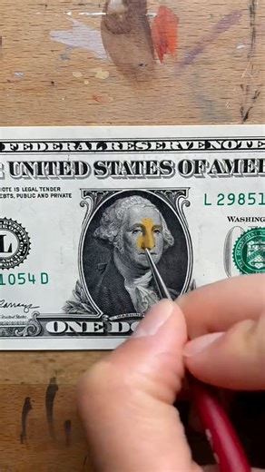 Art Daily Dose on Instagram: "Claire Salvo is a self-taught multidisciplinary artist based in Los Angeles who creates realistic portraits painted directly onto dollar bills. By using everyday currency as her canvas, she explores ideas of value, identity, and cultural symbolism — turning money itself into a medium for commentary. Artist: @clairesalvo #art #painting #dollar #artist"