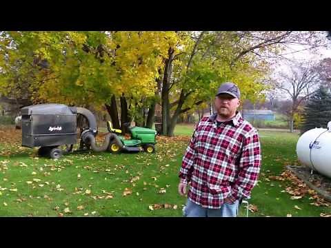 Literally sucks! John deere lx 277 with Agri-fab mow-n-vac leaf vacuum in action,part 1/3,
