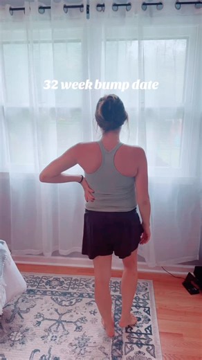 Mitch & Linds on Instagram: "32 weeks with triplets. LORD HAVE MERCY #bellysobig #tripletpregnancy #sahm #boymom #bumpdate"