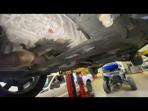 441.- 2010 BUICK ENCLAVE 3.6l STARTER REPLACEMENT CATALYTIC CONVERTER REMOVAL How to replace starter